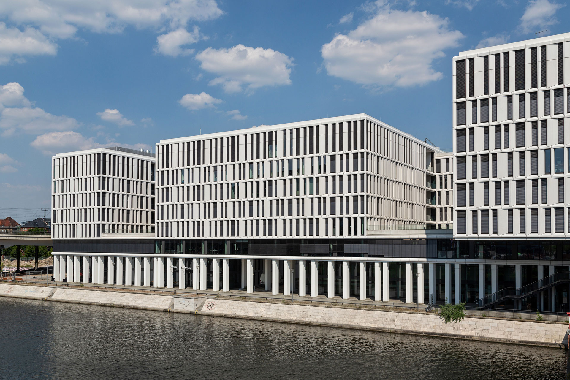 Fassadenbau für den Humboldthafen in Berlin – von Metallbau Möller